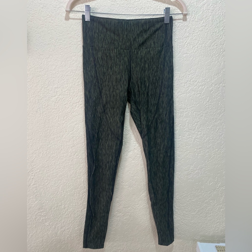 Maaji highrise dazing printed green 7/8 leggings - Picture 2 of 4